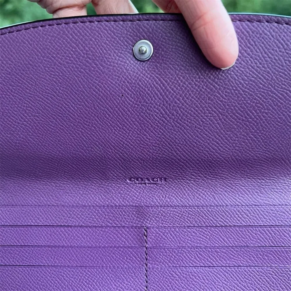 VINTAGE COACH Leather Trifold Wallet Purple Pebble Leather with Silver Hardware